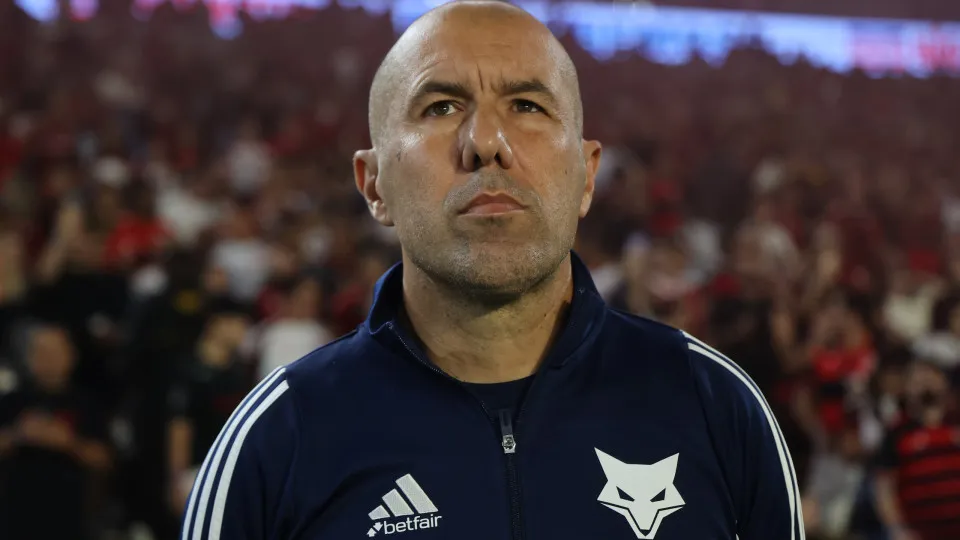 Flamengo acerta a contratação de Leonardo Jardim
